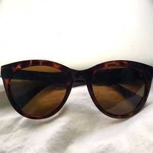 COLE HAAN POLARIZED TORTOISE SUNGLASSES